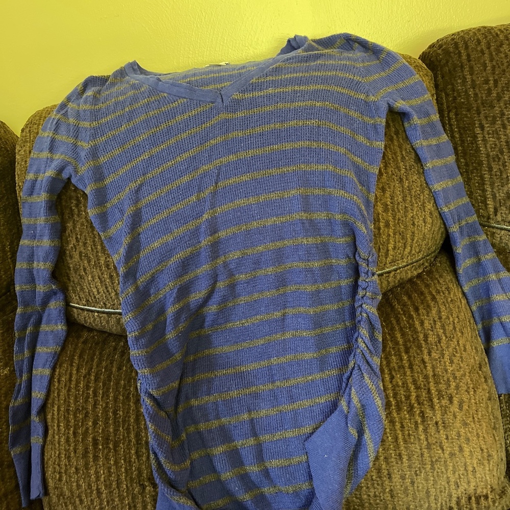 Maternity shirt